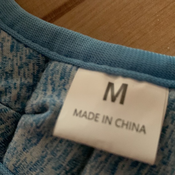 Dog or cat harness NWOT This has never been used.., didn’t fit my 🐱 cat. - Picture 4 of 4